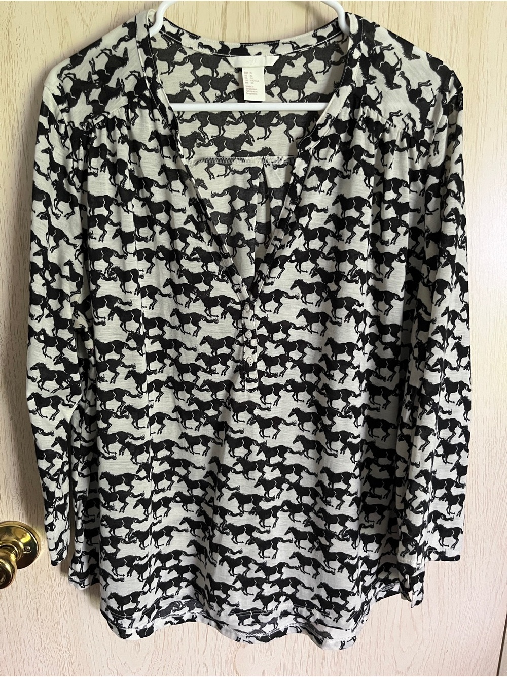 H&M Horse Print Black & Ivory Blouse Sz XL
